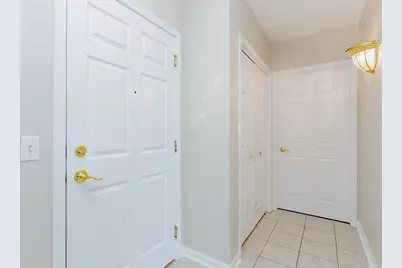 7400 N Lincoln Avenue #511, Skokie, IL 60076 - Photo 3