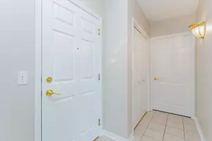 7400 N Lincoln Ave, Skokie, IL 60076 - Photo 3
