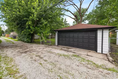 9513 Lowell Avenue, Skokie, IL 60076 - Photo 11