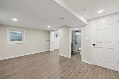 9513 Lowell Avenue, Skokie, IL 60076 - Photo 43