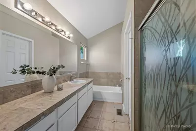 4311 Northgate Drive, Carpentersville, IL 60110 - Photo 15