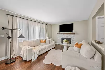 4311 Northgate Drive, Carpentersville, IL 60110 - Photo 5