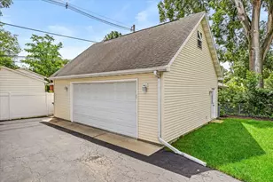 817 S Spring Rd, Elmhurst, IL 60126 - Photo 31