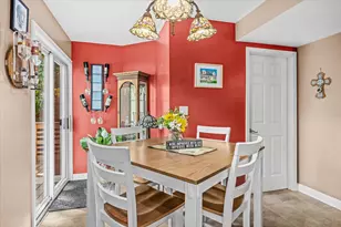 817 S Spring Rd, Elmhurst, IL 60126 - Photo 9