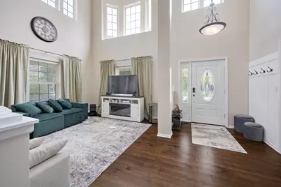 6290 Murifield Drive, Gurnee, IL 60031 - Photo 3
