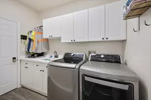 6290 Murifield Dr, Gurnee, IL 60031 - Photo 15