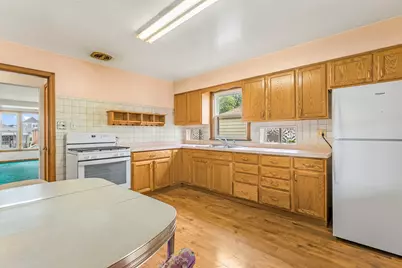 [Address not provided], Chicago, IL 60634 - Photo 11