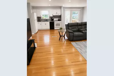 8808 S 85th Court, Hickory Hills, IL 60457 - Photo 9