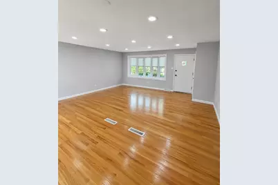 8808 S 85th Court, Hickory Hills, IL 60457 - Photo 3