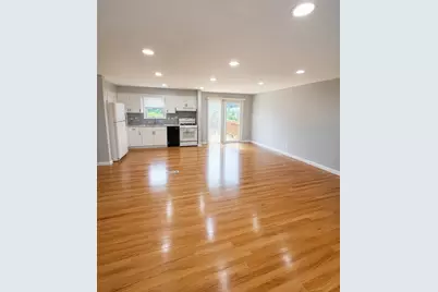 8808 S 85th Court, Hickory Hills, IL 60457 - Photo 5