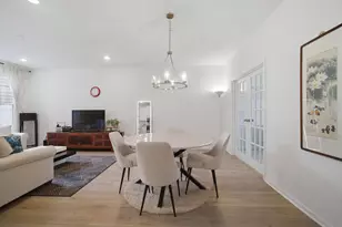 331 Didier Ct, Buffalo Grove, IL 60089 - Photo 13