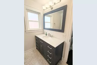 5009 W Argyle Street, Chicago, IL 60630 - Photo 7