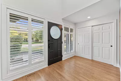 1430 Country Lane, Deerfield, IL 60015 - Photo 3
