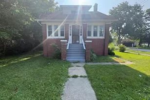 16777 Wood St, Hazel Crest, IL 60429 - Photo 1