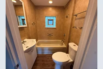 16777 Wood Street, Hazel Crest, IL 60429 - Photo 7