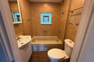 16777 Wood St, Hazel Crest, IL 60429 - Photo 7