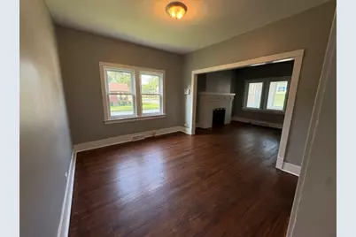 16777 Wood Street, Hazel Crest, IL 60429 - Photo 5