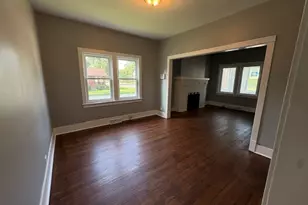 16777 Wood St, Hazel Crest, IL 60429 - Photo 5