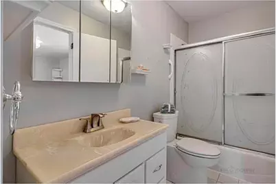 4625 Huntington Boulevard, Hoffman Estates, IL 60192 - Photo 19