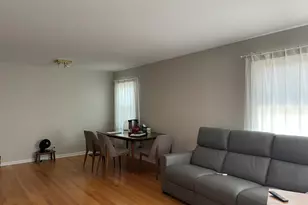 1948 Lincoln Ave, Northbrook, IL 60062 - Photo 7