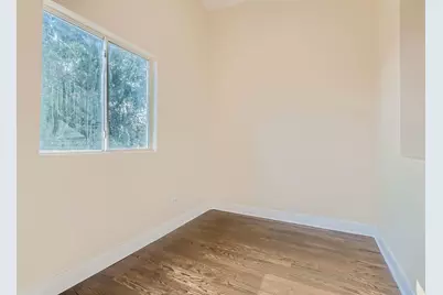 7048 N Clark Street #2FLR, Chicago, IL 60626 - Photo 11