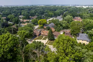 6631 N Caldwell Ave, Chicago, IL 60646 - Photo 29