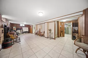 6631 N Caldwell Ave, Chicago, IL 60646 - Photo 19
