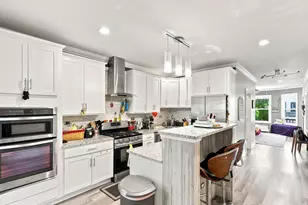 4937 N Bell Ave, Chicago, IL 60625 - Photo 7