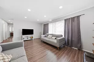 3749 W 78th Pl, Chicago, IL 60652 - Photo 5