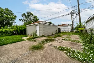 9648 S Eggleston Ave, Chicago, IL 60628 - Photo 23