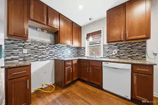 9648 S Eggleston Ave, Chicago, IL 60628 - Photo 11