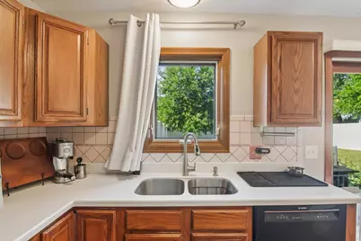 18 W Rosewood Lane, Round Lake Beach, IL 60073 - Photo 13