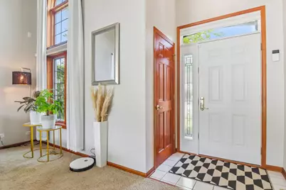 18 W Rosewood Lane, Round Lake Beach, IL 60073 - Photo 5