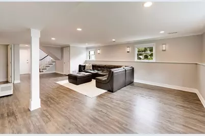 955 W Gilbert Road, Palatine, IL 60067 - Photo 15