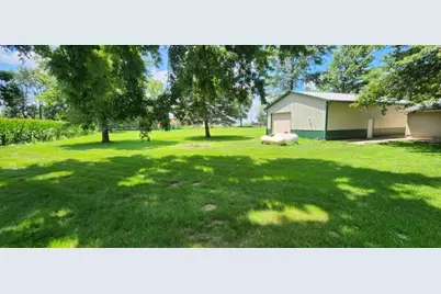 1654 Hoover Road, Deer Grove, IL 61243 - Photo 5