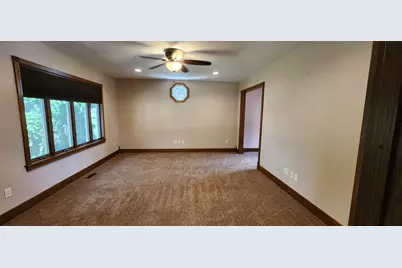 1654 Hoover Road, Deer Grove, IL 61243 - Photo 15