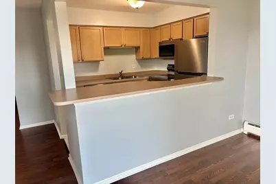 985 S Court Of Shorewood Court #2B, Vernon Hills, IL 60061 - Photo 5