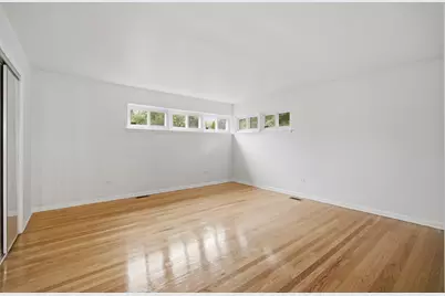 114 N Lancaster Street, Mount Prospect, IL 60056 - Photo 13