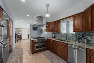 6301 N Keating Ave, Chicago, IL 60646 - Photo 13