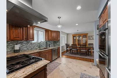 6301 N Keating Avenue, Chicago, IL 60646 - Photo 11