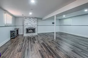 1099 Stratford Ln, Hanover Park, IL 60133 - Photo 15
