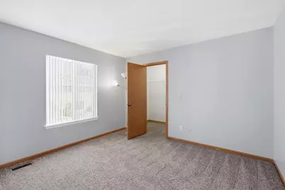 1986 Wedgewood Circle, Romeoville, IL 60446 - Photo 25