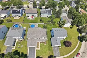 1986 Wedgewood Cir, Romeoville, IL 60446 - Photo 43