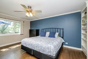 5216 Riverview Dr, Lisle, IL 60532 - Photo 9