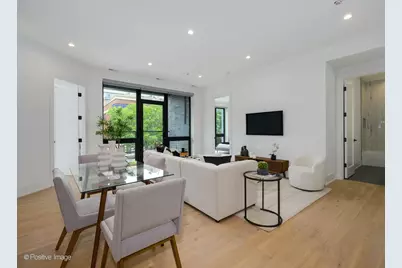 515 W Elm Street #202, Chicago, IL 60610 - Photo 3