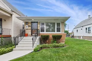 6534 S Bell Ave, Chicago, IL 60636 - Photo 1