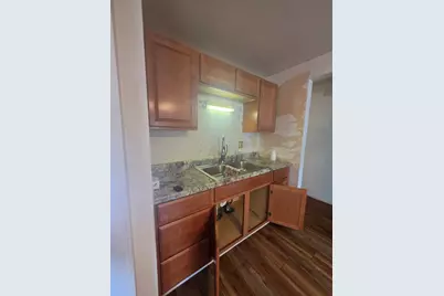 821 E 10th Place, Ford Heights, IL 60411 - Photo 5