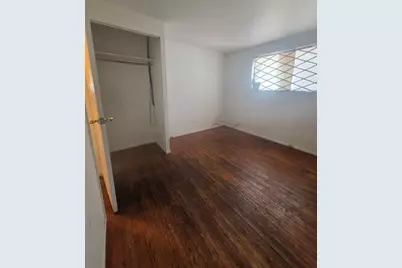 821 E 10th Place, Ford Heights, IL 60411 - Photo 7
