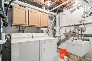 255 West Ln, Lake Zurich, IL 60047 - Photo 23