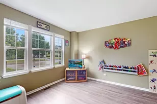 2421 Columbia Ln, Montgomery, IL 60538 - Photo 5